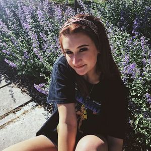 Meet your Posher, Cara